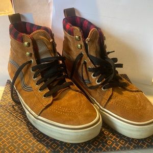 Vans brown tan skates-high sneakers worn once (sk8-Hi MTE-2 shoes)